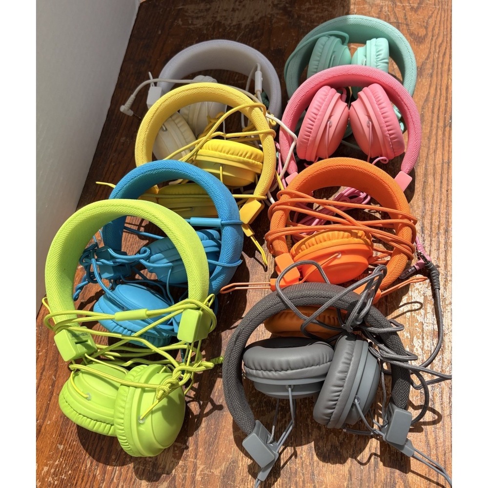 Classroom Set Of 8 Child Headphones Wired On-Ear Aileen C8 Colorful  Excellent